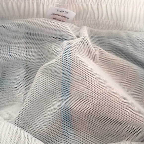 Boy’s Dinosaur 🦖 quick dry swim trunks - Picture 8 of 10